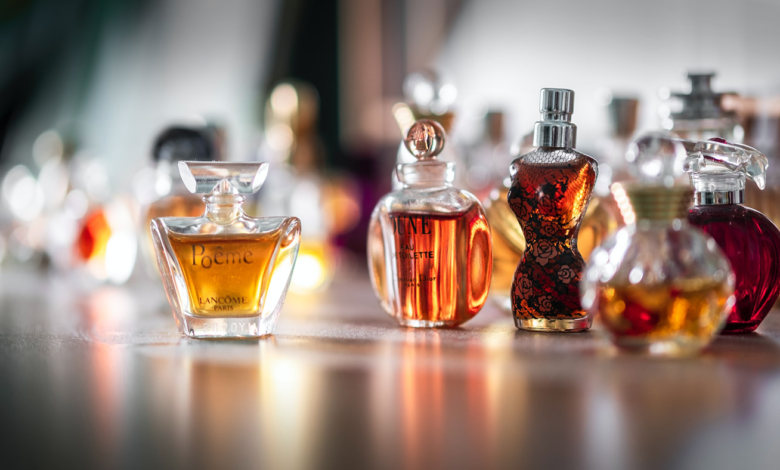 آیا می دانستید رنگ شیشه عطر بیدلیل انتخاب نمی شود؟+فیلم 1