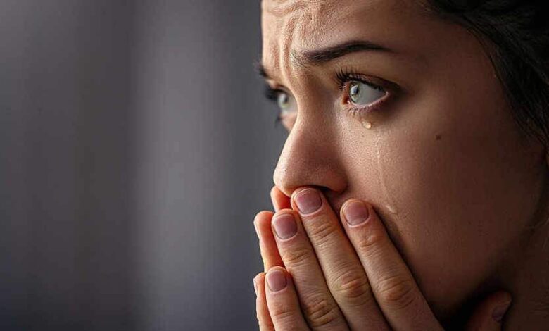 گریه یک واکنش طبیعی و سالم به فشارهای روانی 1 فشارهای روانی