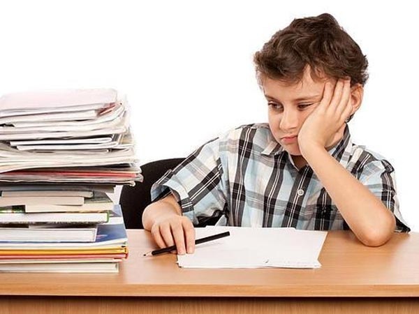 تاثیر استرس ناشی از امتحانات بر سلامت روان 1 امتحان