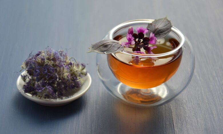 ۱۲ دمنوش گیاهی مفید برای اعصاب 1 دمنوش