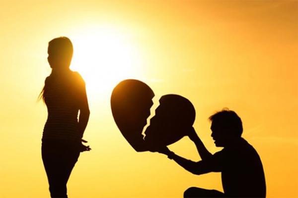 گر عشق کمرنگ می شود همین امروز این کارها رو انجام بده 1 عشق