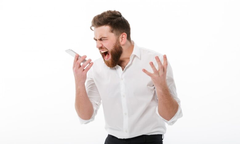 چرا بی دلیل عصبانی می شویم؟ 1 عصبانی
