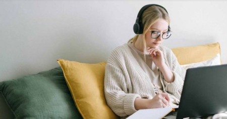 بهترین شغل برای افراد درونگرا 1 افراد درونگرا